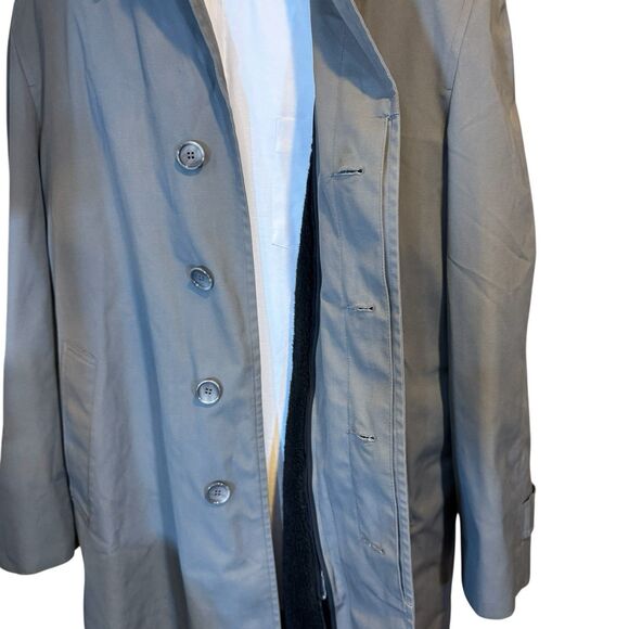 London Fog Maincoat 44L – Made in USA – Vintage Raincoat/Overcoat - Picture 9 of 16
